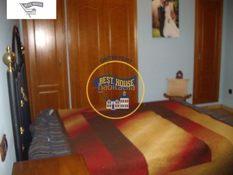 Foto ab410d0c-60dc-45c9-b1d4-8698f3350b69. Xalet amb piscina a Centro Ontinyent