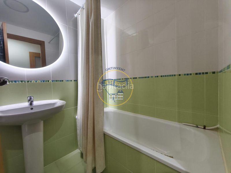 Foto 6baf4d79-83ba-4bba-8780-61e82194eea6. Pis amb calefacció aparcament a Olleria (l´)