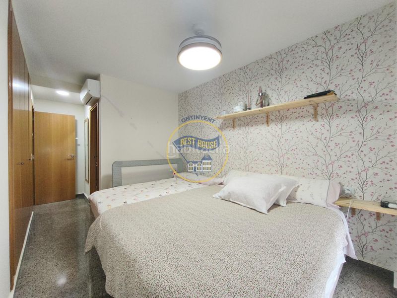Foto ced09077-42f0-4571-8a13-a2f844c4b624. Pis amb calefacció aparcament a Olleria (l´)