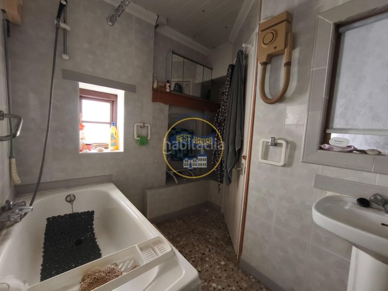Foto 61c8bc90-5826-4e94-aa2f-8d1a04e93d8c. Casa a Fageca