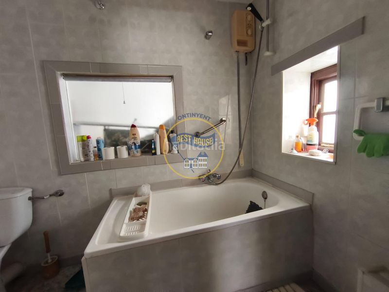 Foto 709233f3-b0a3-4871-9f61-22a4da65fb5d. Casa a Fageca