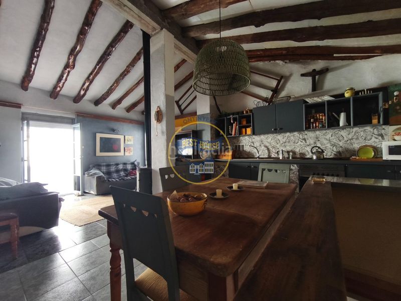 Foto d24b724c-568c-45a4-8e9e-941e4232664d. Casa a Fageca