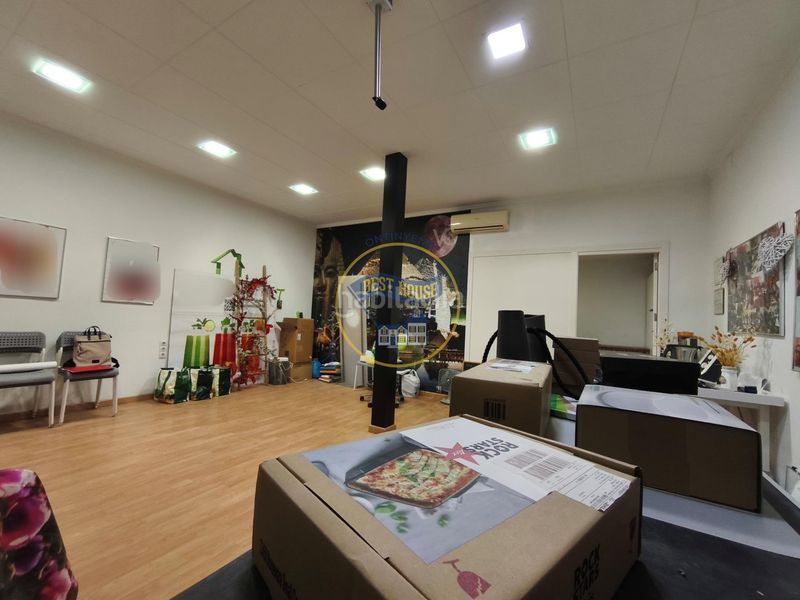 Foto 877d3fae-f36c-4139-957f-241fccf24bda. Local comercial a Centro Ontinyent
