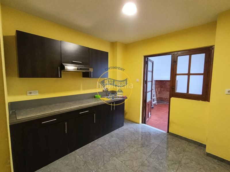 Foto fef1c4f5-1a36-4142-aab6-5a00f657508a. Pis a Centro Ontinyent