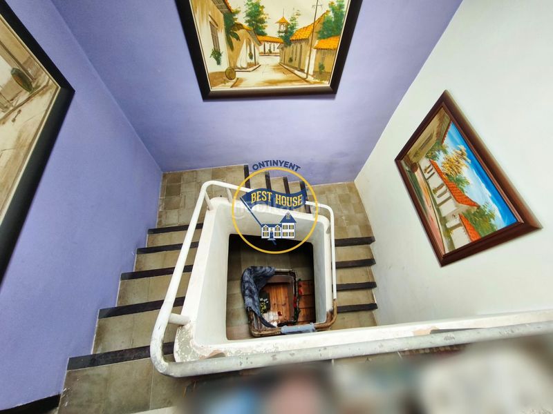 Foto b529cb5f-02e9-4f7f-9a34-c543a0518162. Casa a Centro Ontinyent