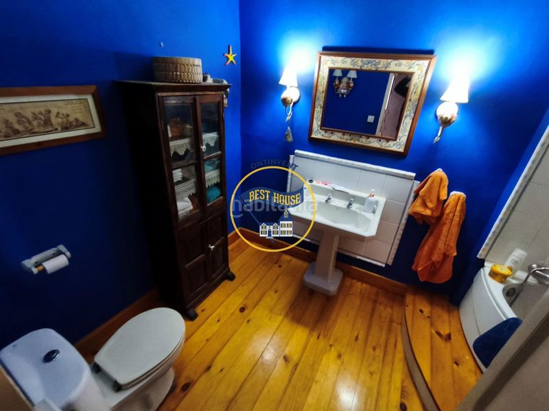 Foto c7db7fdc-8e7c-4b4a-b34d-346505274a59. Casa a Centro Ontinyent