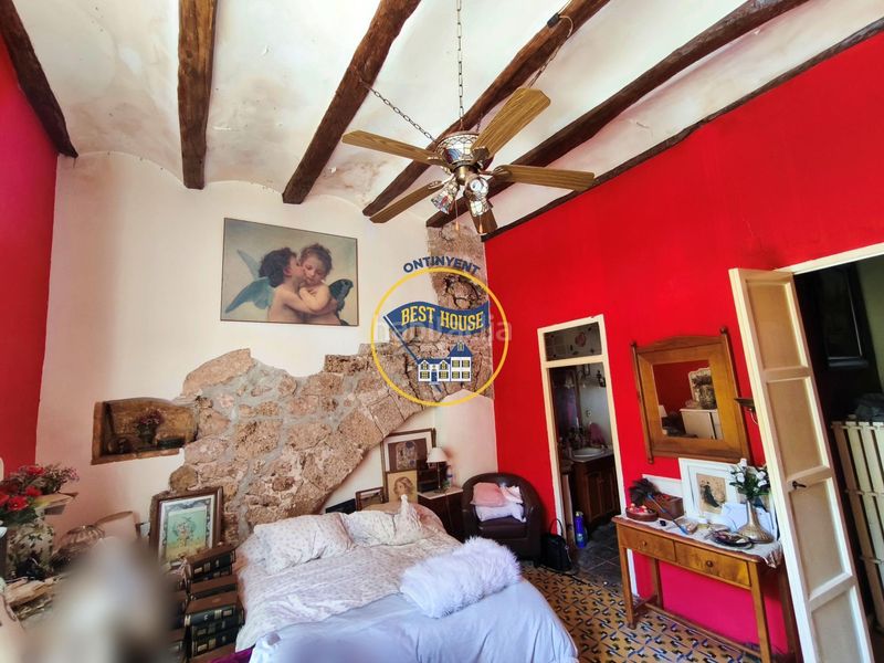 Foto f4567617-fcfb-449c-992d-ccb50d43cab3. Casa a Centro Ontinyent