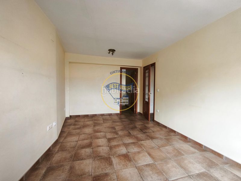 Foto a84ec627-5410-4244-9b55-50f95fbeed4c. Pis a Énova (l´)