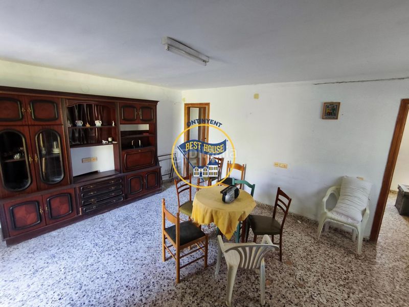 Foto 6cf45a9e-d2f6-4c6c-834d-ea736d4b7f00. Casa a Albaida