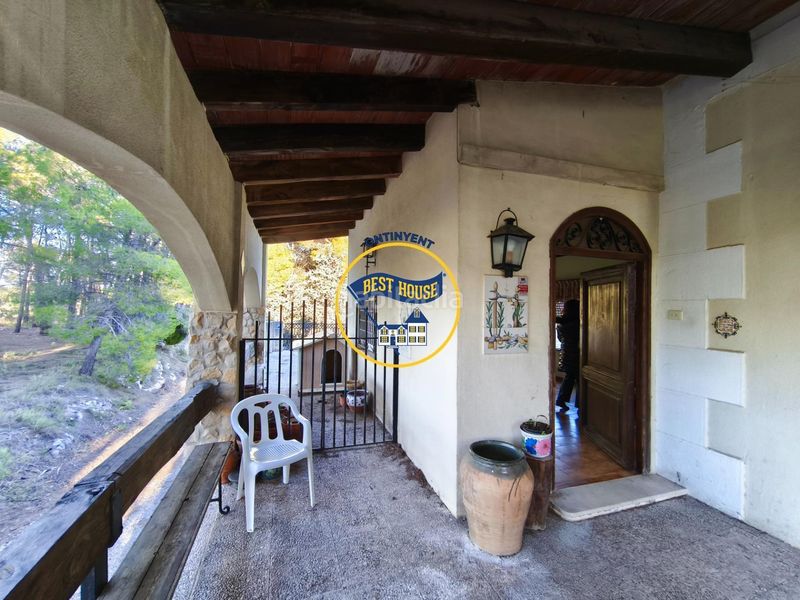 Foto 769f6ec9-622b-4016-b721-f3e28d2fa999. Casa amb piscina a Sant Josep-Zona Hospital Ontinyent