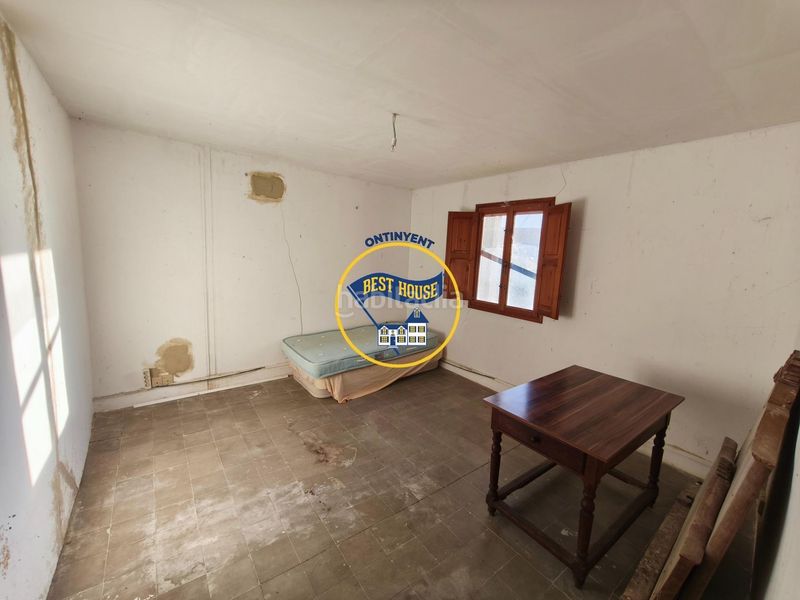 Foto bee04706-39ca-4722-857b-06805ecc8d6e. Casa amb piscina a Sant Josep-Zona Hospital Ontinyent