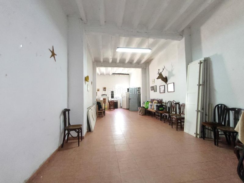 Foto 7cb3e95e-7a24-4ad5-b6cf-47ad87d0d365. Casa amb aparcament a Cocentaina