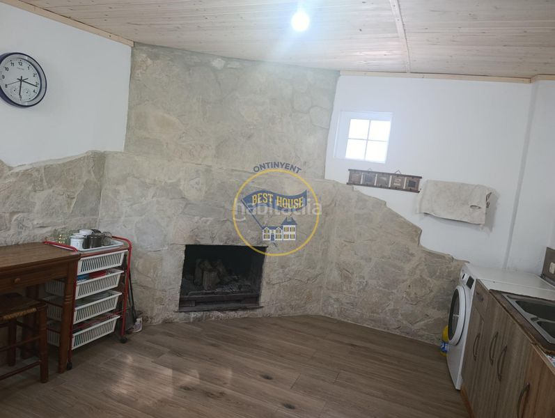 Foto b8b8db10-fd9a-4844-b4ad-585a1bf7311e. Casa a Sant Josep-Zona Hospital Ontinyent
