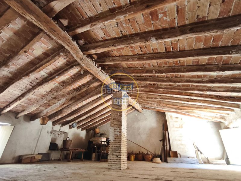 Foto 435ab032-b950-49d7-b7bb-266db655e5d4. Casa a Banyeres de Mariola