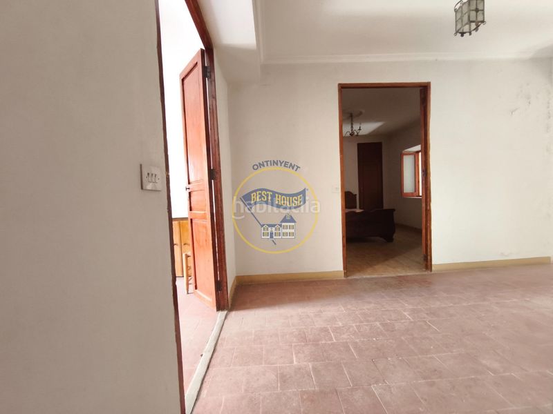 Foto e1781de7-a33a-4ddf-ad29-2ffff8f8af0b. Casa a Banyeres de Mariola
