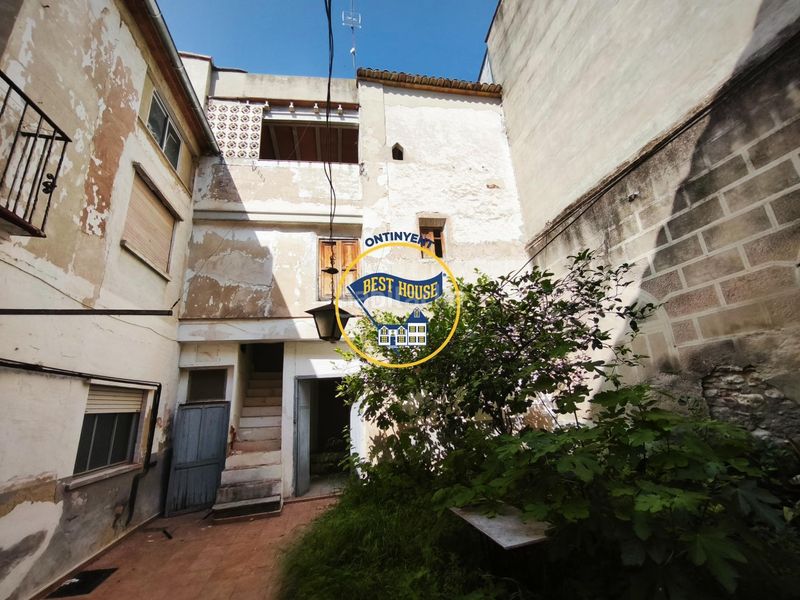 Foto f536b420-a4e6-4981-853d-007b80e3045b. Casa a Bèlgida