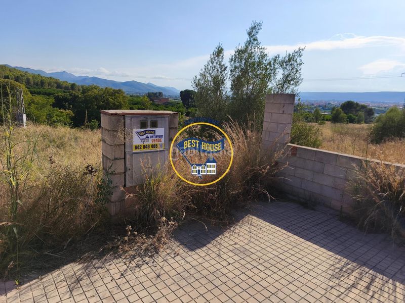 Foto 000b815d-1287-46e2-bd4c-7b8cddddcb9a. Terreno residencial sensacional oferta!! tres parcelas de suelo urbanizado en bixquert a un precio ventajoso en Xàtiva