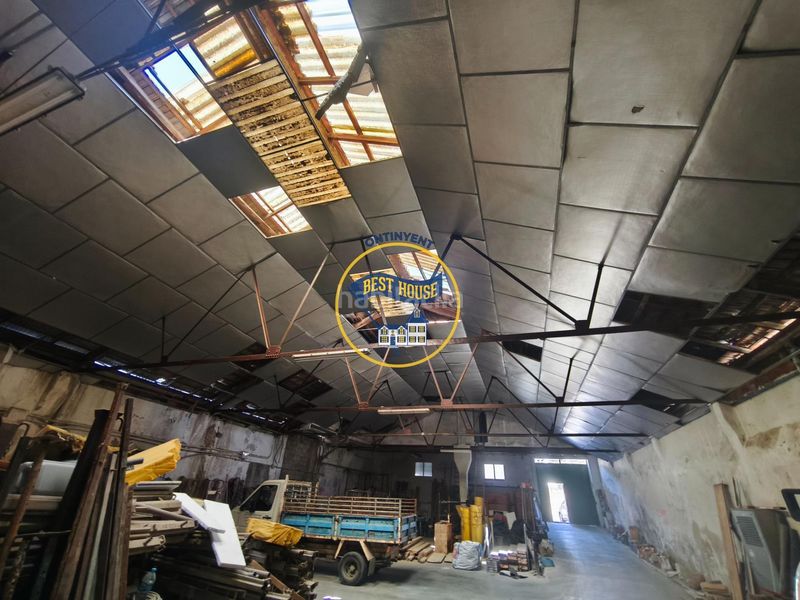 Foto e66c5870-36ae-40ea-92b8-ba7924c62972. Nau industrial a Manuel
