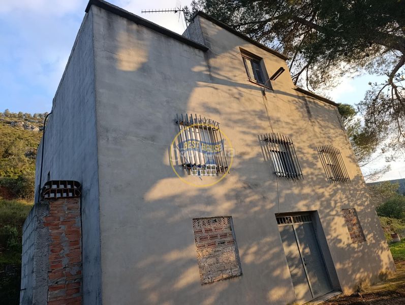 Foto 2d64af0e-f79b-4d06-96c2-5d4ba95eb9e5. Casa a Sant Josep-Zona Hospital Ontinyent