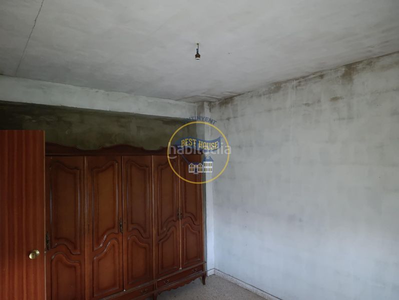 Foto f9eca4bc-8441-4ea9-809d-4efc2cb253d0. Casa a Sant Josep-Zona Hospital Ontinyent