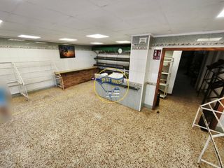 Local Comercial a Bocairent. Oportunidad en bocairent!! se ofrece local comercial en buen est