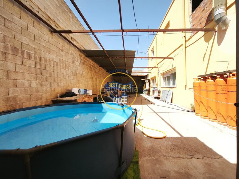 Foto fc172159-c6b4-492a-8618-11c1a080064d. Nau industrial a Cañada