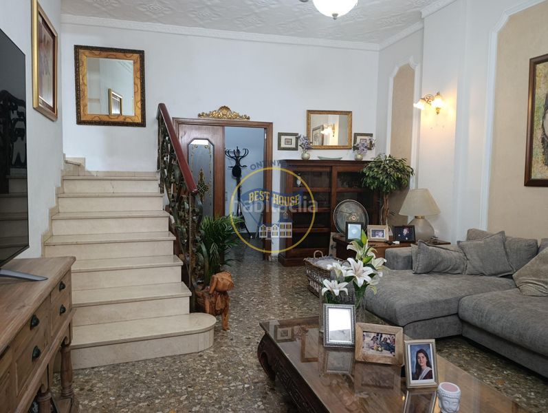 Foto e928704b-44c9-4459-ab3d-989b5298b460. Casa a Centro Ontinyent