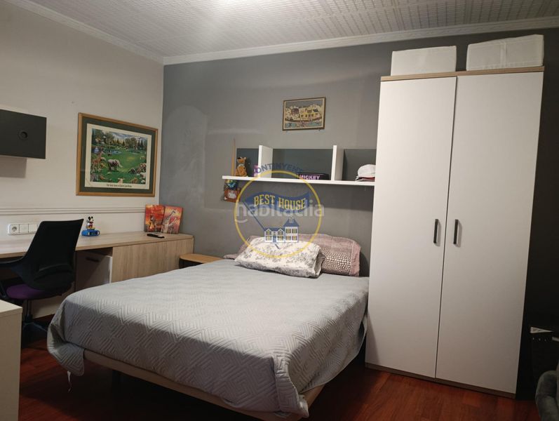 Foto ec07f21e-fc3e-4724-850a-5b5480debce3. Casa a Centro Ontinyent