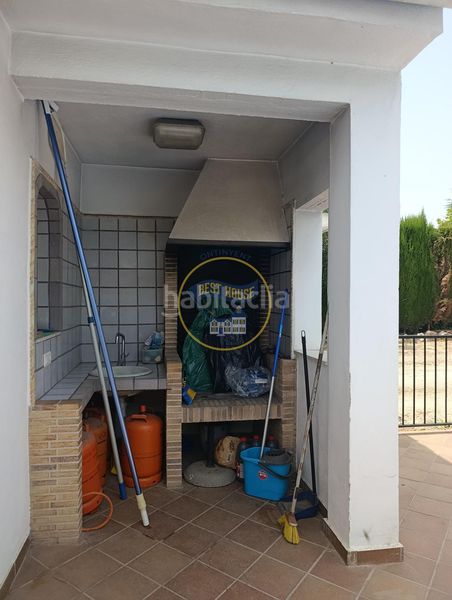 Foto 5ff520f3-591a-4710-91b3-5ae1928a21a5. Xalet amb calefacció aparcament piscina a El Pilar Ontinyent