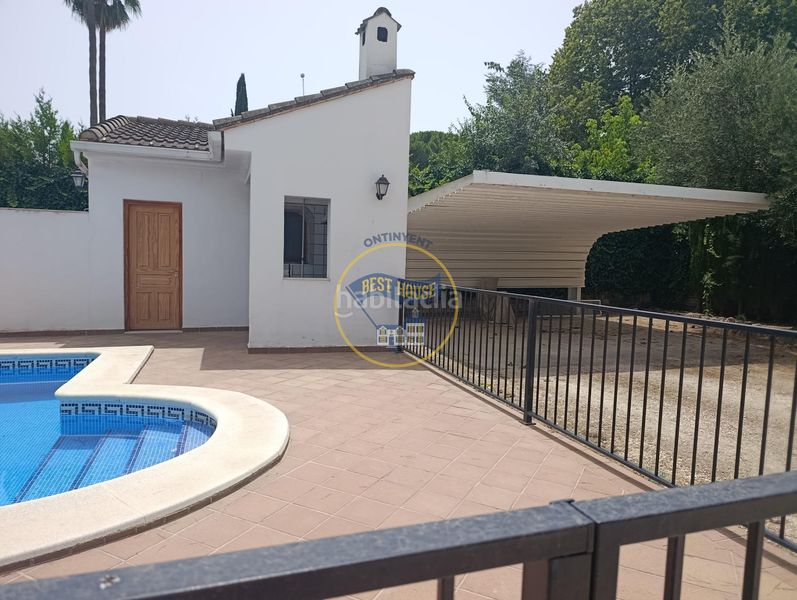 Foto ca397420-0dcc-47d0-a6dd-b1bbc6457848. Xalet amb calefacció aparcament piscina a El Pilar Ontinyent