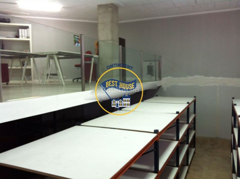 Foto bb4832b2-0450-46de-9510-17e6d4582759. Local comercial a Centro Ontinyent