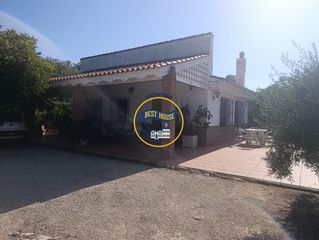 Chalet à Sant Josep-Zona Hospital. Oportunidad casa de campo en ontinyent cerca de la población