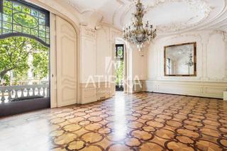 Appartement à Dreta de l´Eixample. Elegante propiedad en venta de 700m con terraza de 300 m en una