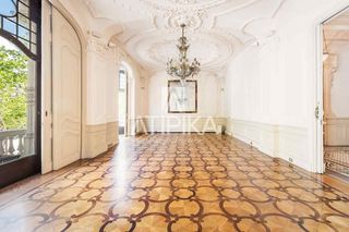 Appartement à Dreta de l´Eixample. Elegante propiedad en venta de 700m con terraza de 300 m en una