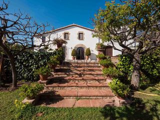 Casa en Cabrera de Mar. Finca con encanto rústico en cabrera de mar