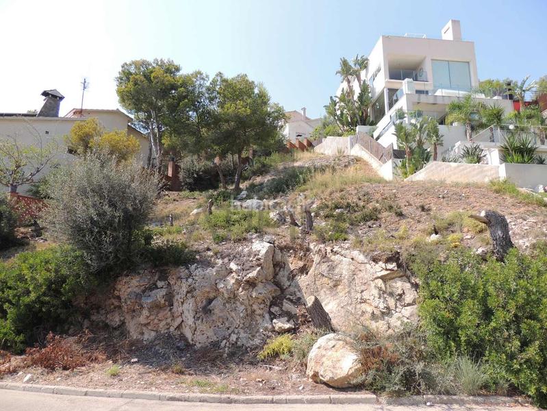 Foto 60d6acaf-5ba1-4fd3-a39a-1490fa058cb0. Terreno residencial terreno con múltiples posibilidades en Sitges