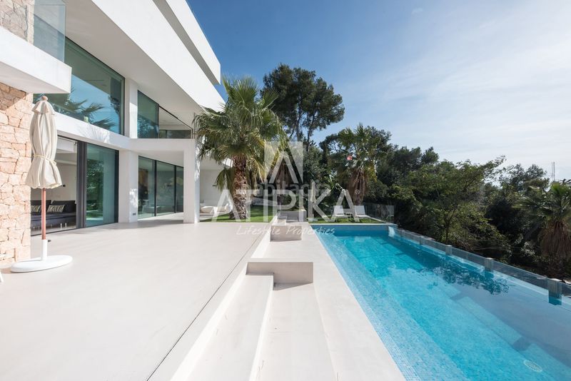 Foto a91d9cd3-4b32-49bf-a745-6d6ff7aaeaf3. Casa amb calefacció aparcament piscina a Bellamar Castelldefels