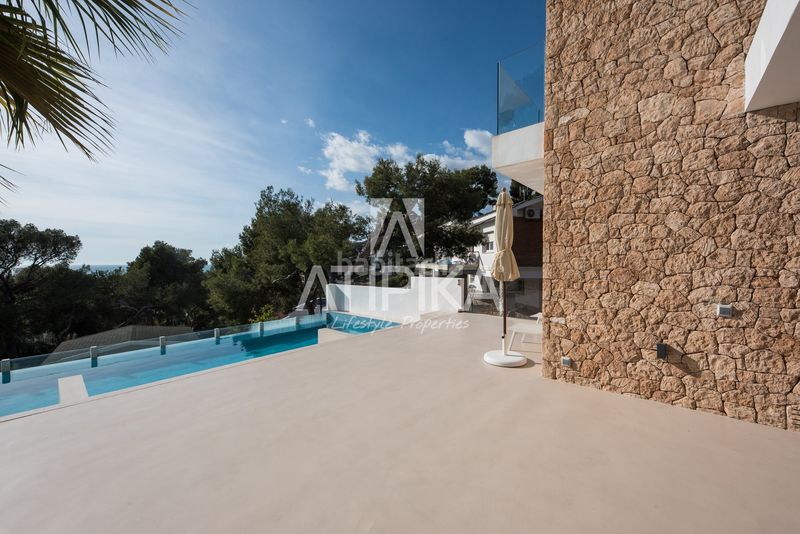 Foto b5962444-bec2-48e6-a38e-08f11001d35f. Casa amb calefacció aparcament piscina a Bellamar Castelldefels