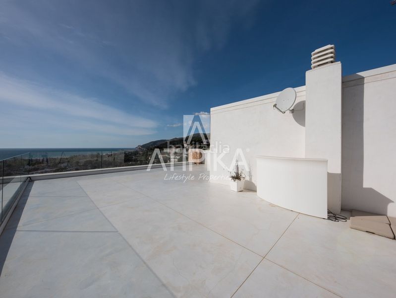 Foto b7f38ad1-62f7-4057-a186-4185091a099f. Casa amb calefacció aparcament piscina a Bellamar Castelldefels