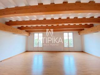 Location Bureau à St. Pere - Sta. Caterina - El Born. Oficina de 140m2 junto a la estación de francia