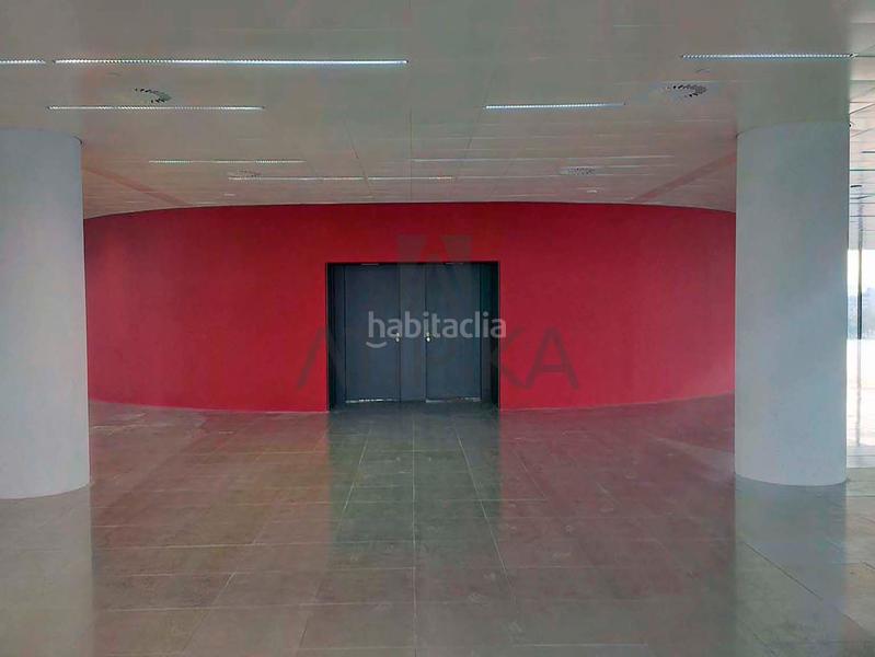 Foto cd454cc9-9cf2-4fad-b69d-829f4d21e1c9. Rent office space in Santa Eulàlia Hospitalet de Llobregat (L´)
