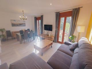 Rent Flat  Lepant. Espectacular piso amueblado frente la sagrada família en alquile