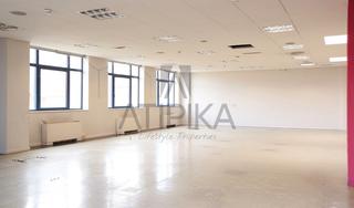 Lloguer Oficina a La Marina del Port. Despacho diáfano en la zona de montjuïc