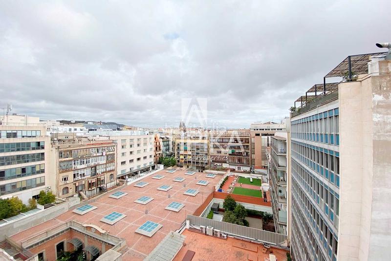 Foto 9eebe90b-46a8-4f67-b25e-d203cffd57c8. Affitto ufficio in Dreta de l´Eixample Barcelona