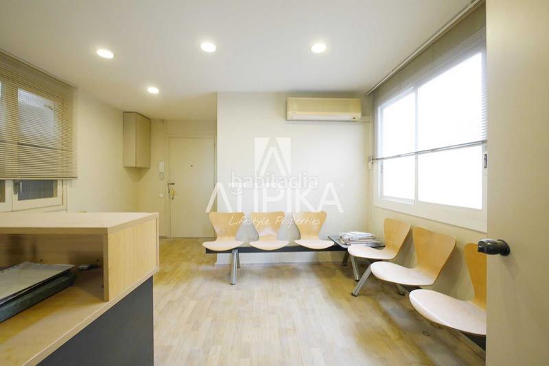 Foto ac276c20-de54-4fbe-b672-e1ca7f9b1d76. Miete büro in Dreta de l´Eixample Barcelona