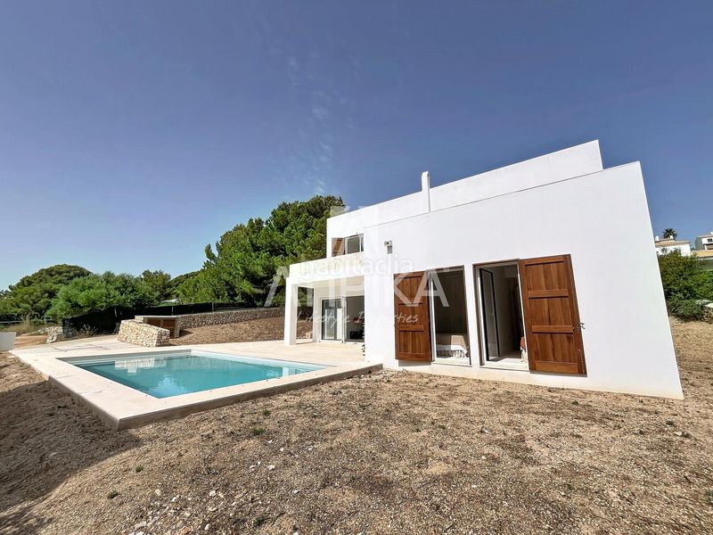 Foto 161c4573-5a6f-4e6f-b726-08edc19674ba. Casa amb aparcament a Coves Noves Es Mercadal