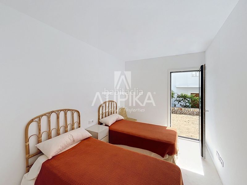 Foto 3cfaa5ec-e6de-488e-9f29-7d0150f1db52. Casa amb aparcament a Coves Noves Es Mercadal