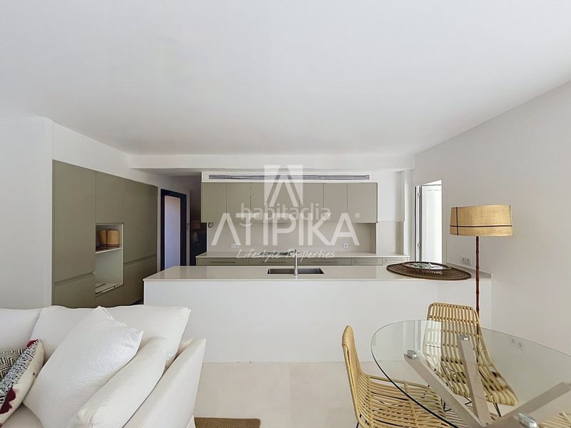Foto d228bb70-2e03-4d46-b147-272b0ee7be04. Casa amb aparcament a Coves Noves Es Mercadal