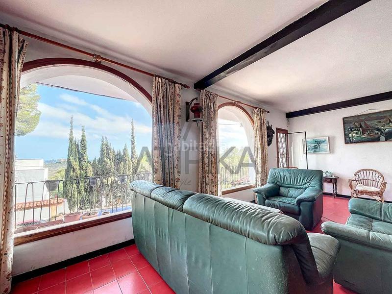 Foto 367016b2-7b60-469e-9564-d6d7d57de4ac. Maison avec piscine dans Montmar Castelldefels