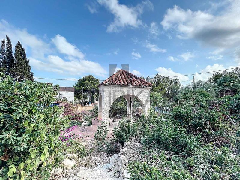 Foto 95634d29-1fc3-43af-ba26-e89f60dcc769. Maison avec piscine dans Montmar Castelldefels